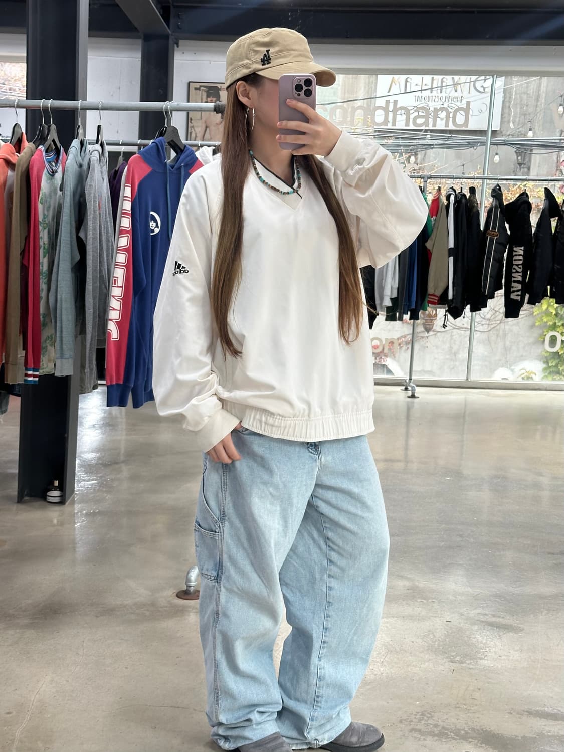 아디다스 자수로고 크림 웜업 상품이미지4