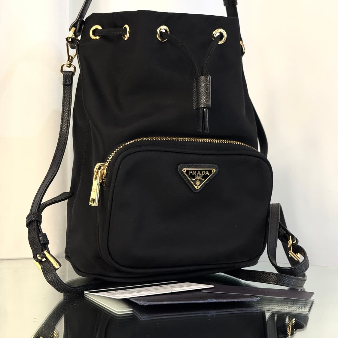 [정품] 프라다 복조리 버킷백 블랙 골드 상품이미지2