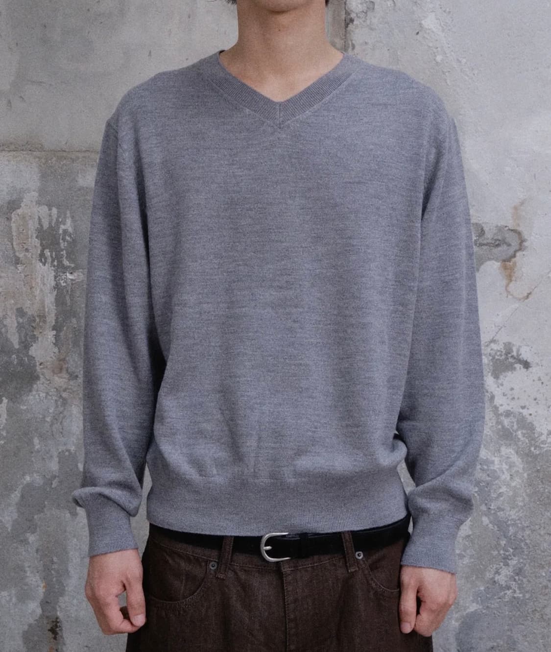 (1) 다이브인 LOOSED FINE WOOL V-NECK KNIT 상품이미지1