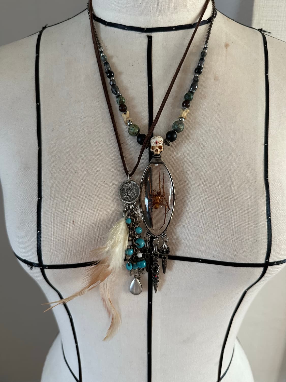 “GOA” feather necklace 상품이미지2