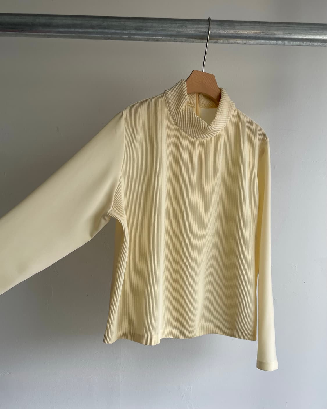 Pleats blouse 상품이미지2