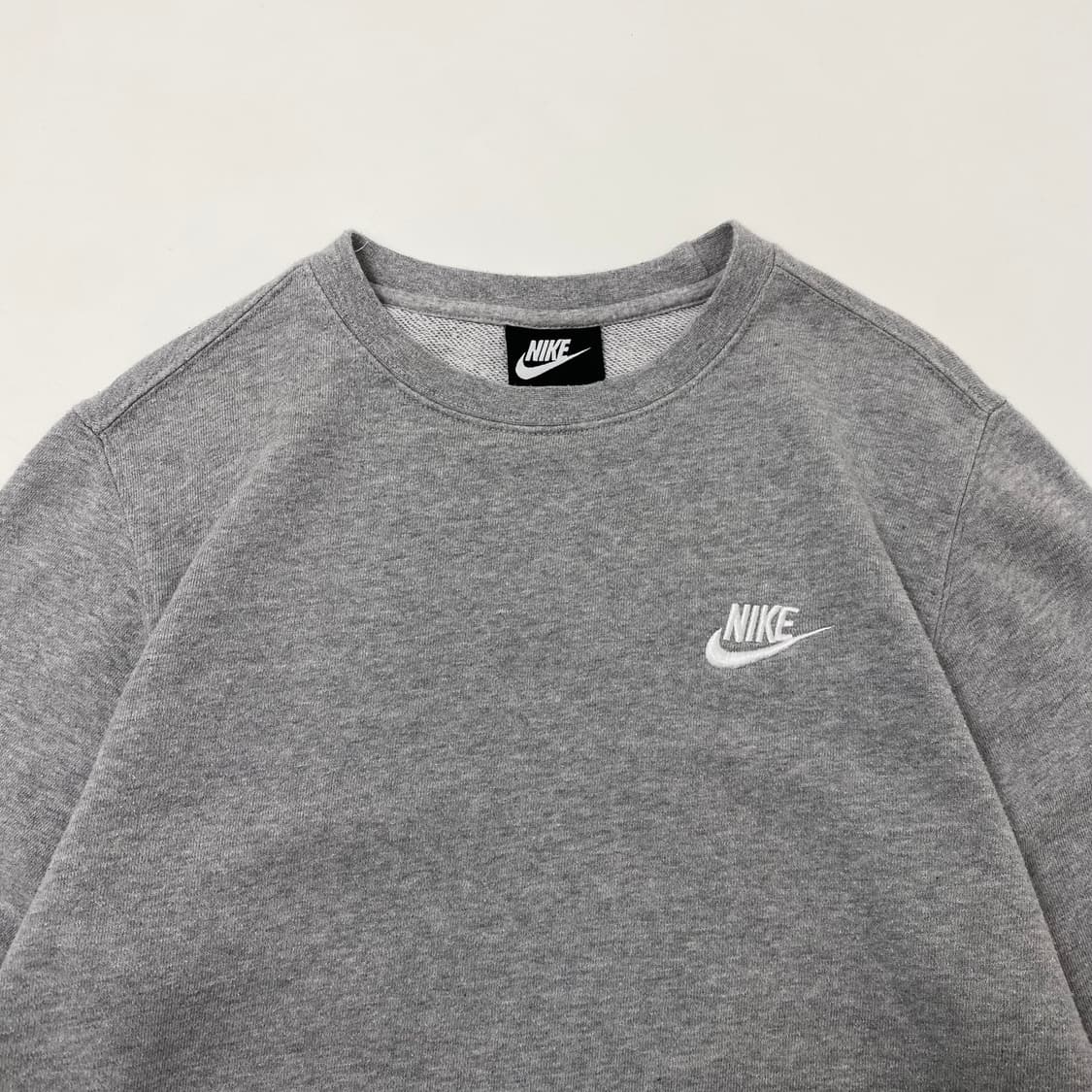 나이키 맨투맨 상품이미지2