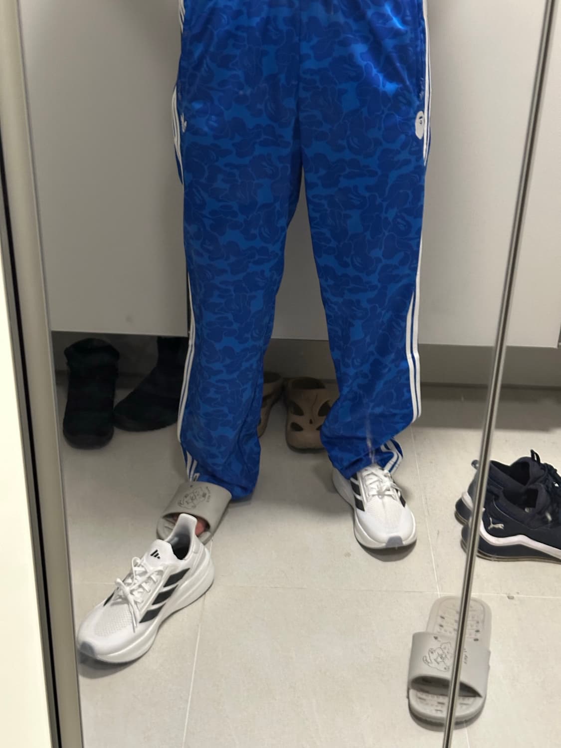 아디다스 베이프 트랙팬츠 블루 상품이미지2