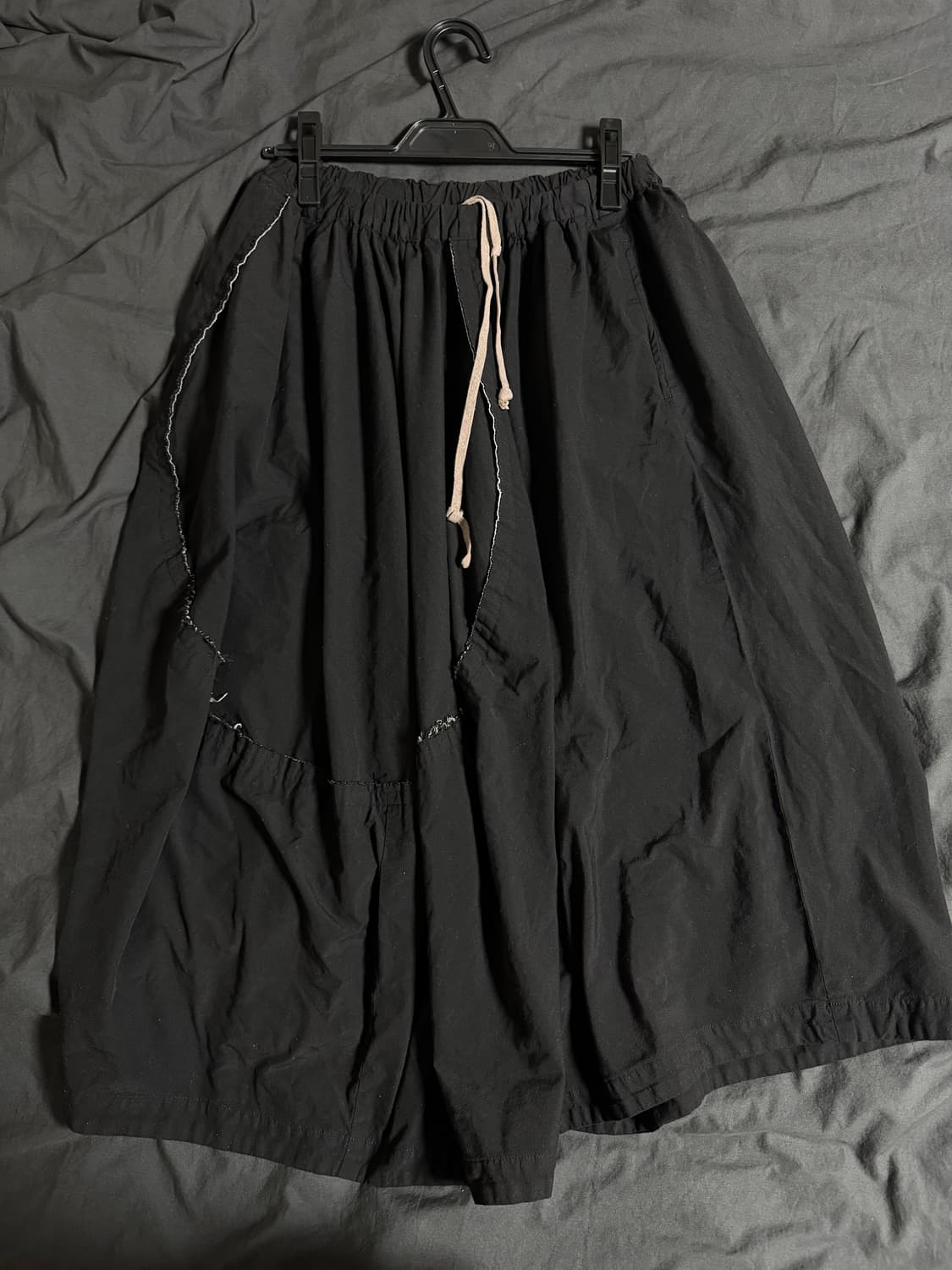 꼼데가르송 꼼데가르송 23SS 스커트 (블랙 M) 상품이미지1