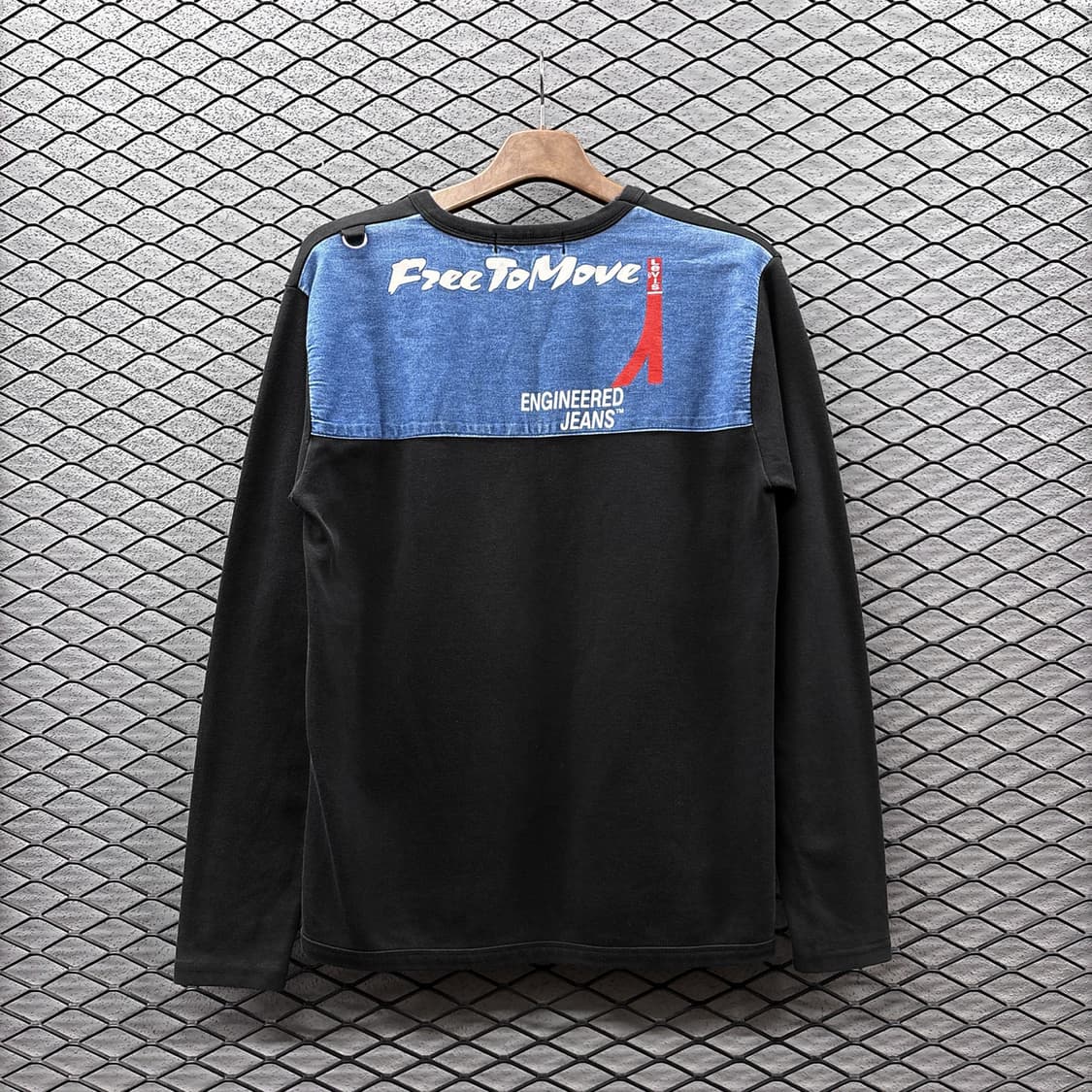 리바이스 엔지니어드 롱슬리브 D링 시그니처 디테일 블랙 상품이미지3