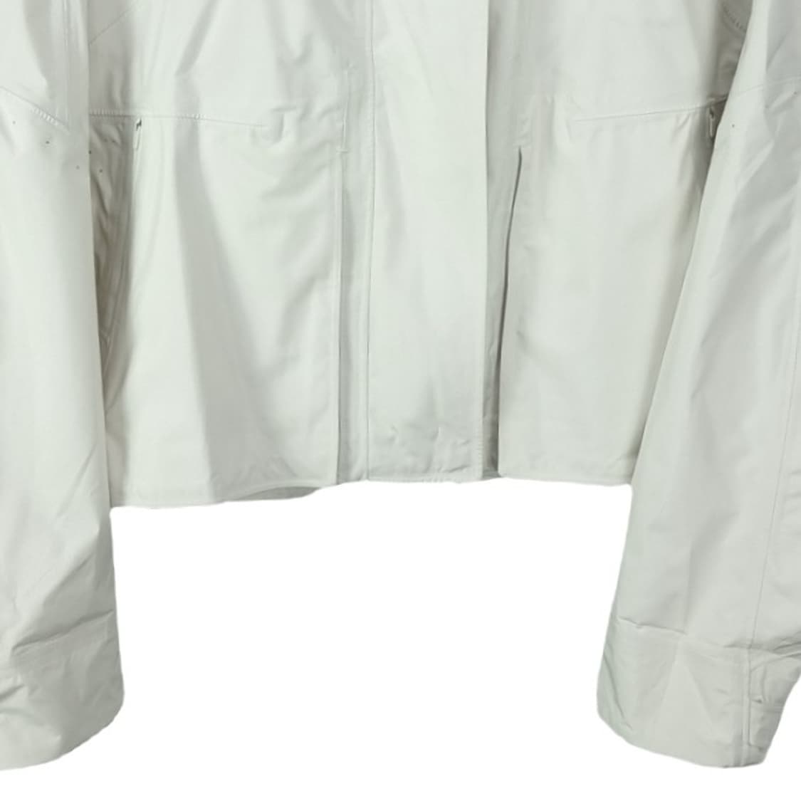 [룰루레몬] 레인 체이서 오버핏 크롭 후드 바람막이 자켓 M20127 상품이미지5