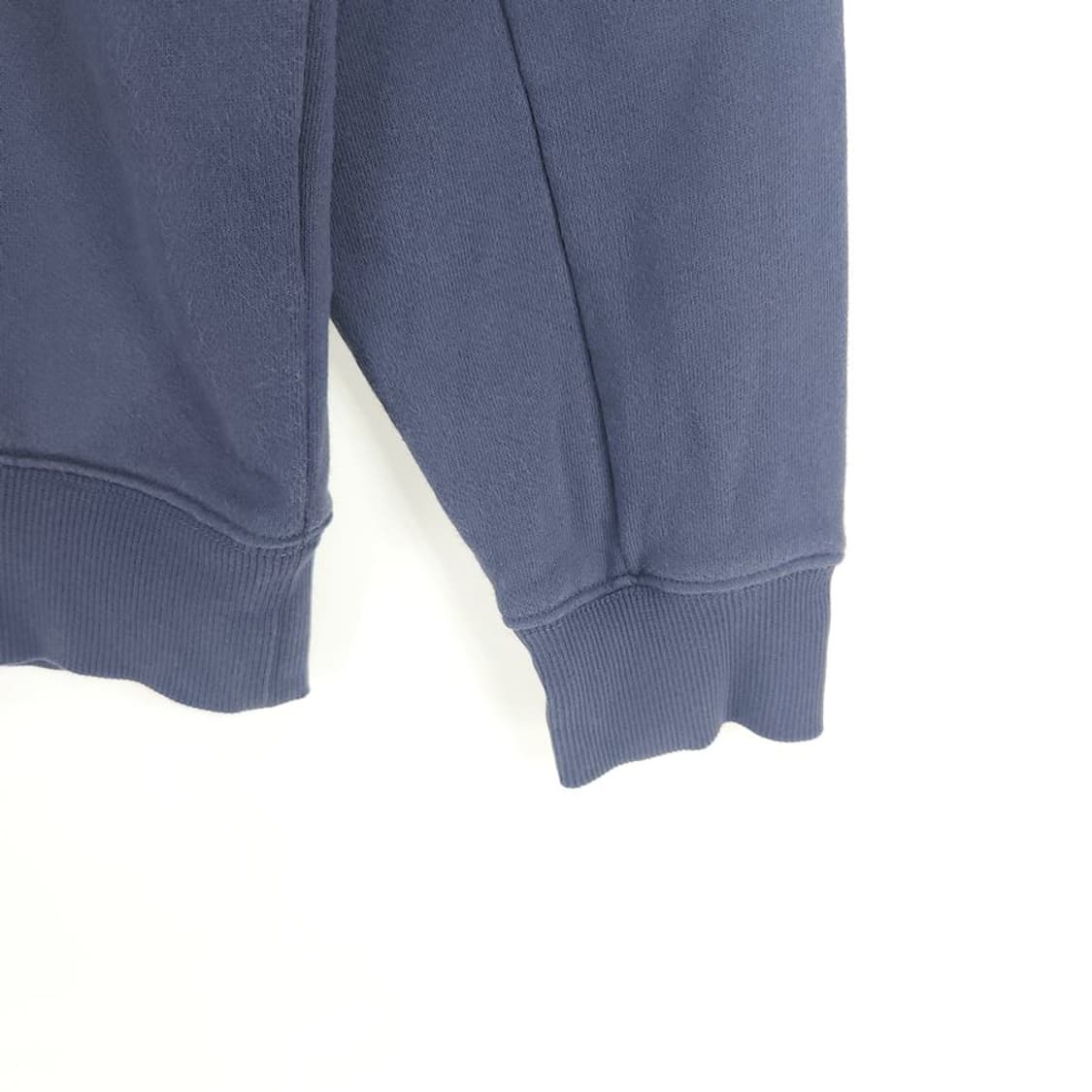 [남100]CP컴퍼니 렌즈와펜 맨투맨[Y5C-087] 상품이미지4