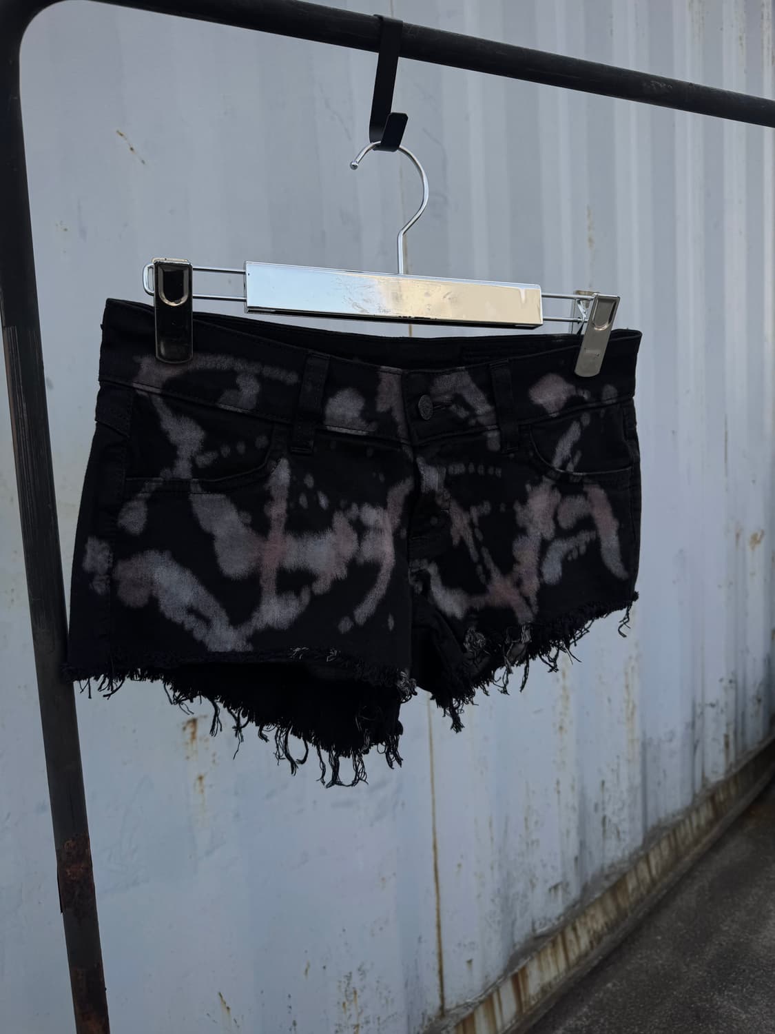 Black Tie-Dye Shorts 상품이미지1