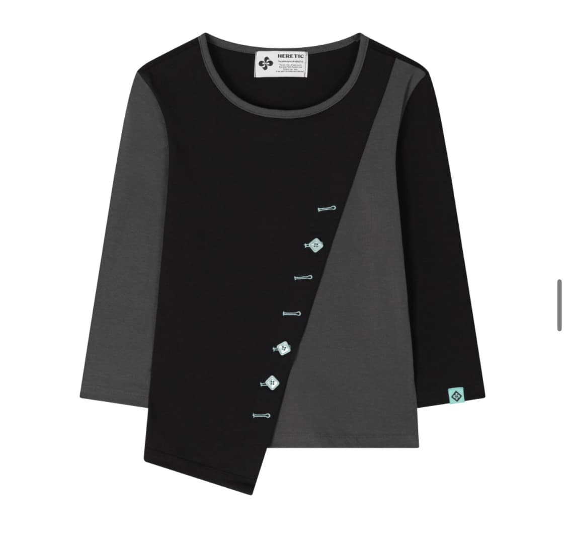 헤레틱 버튼 크로스 티셔츠 블랙 상품이미지1
