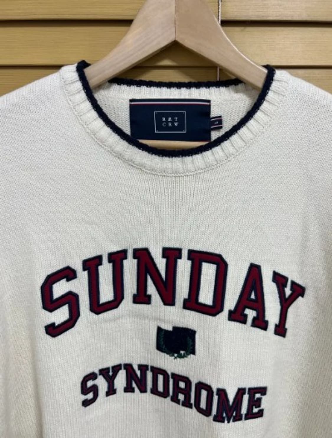 RMTCRW 로맨틱크라운 남성니트 L 상품이미지1