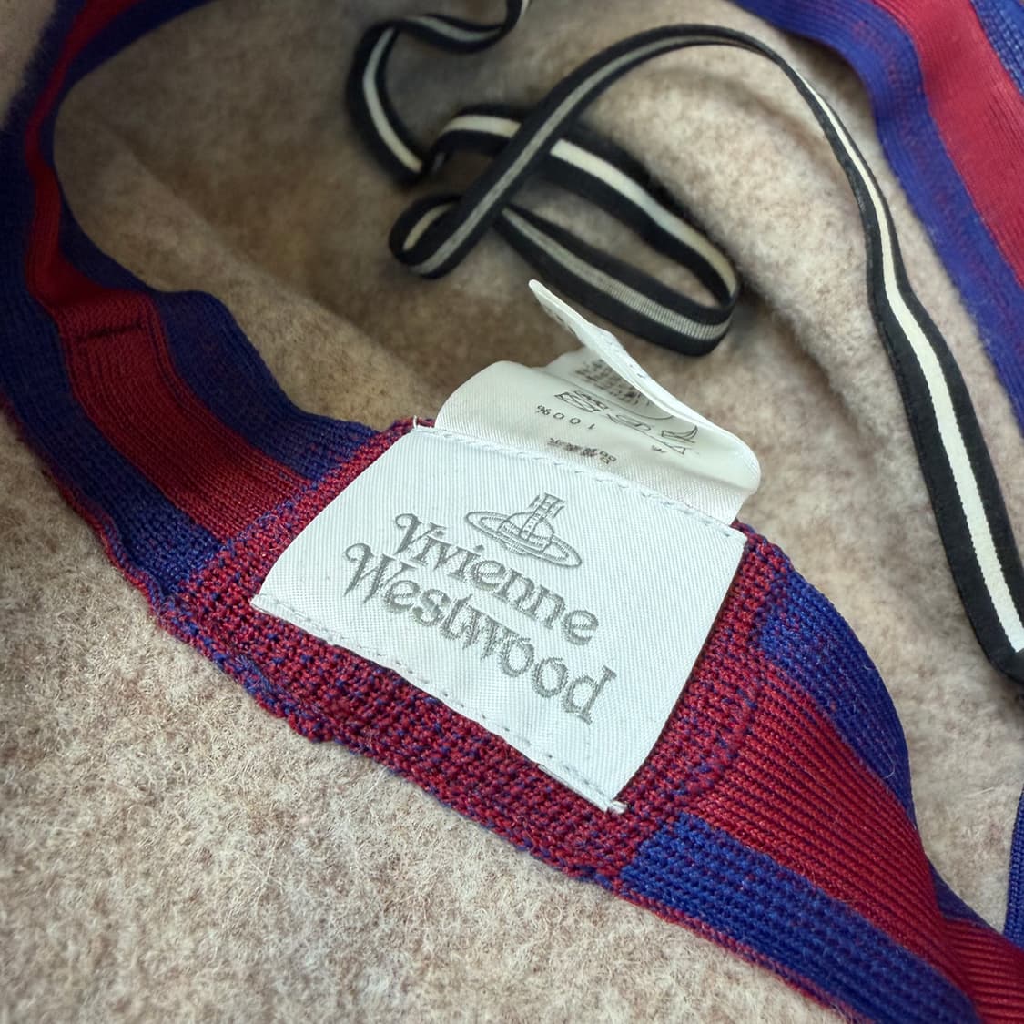 비비안웨스트우드 우먼스 울 버킷햇 상품이미지4