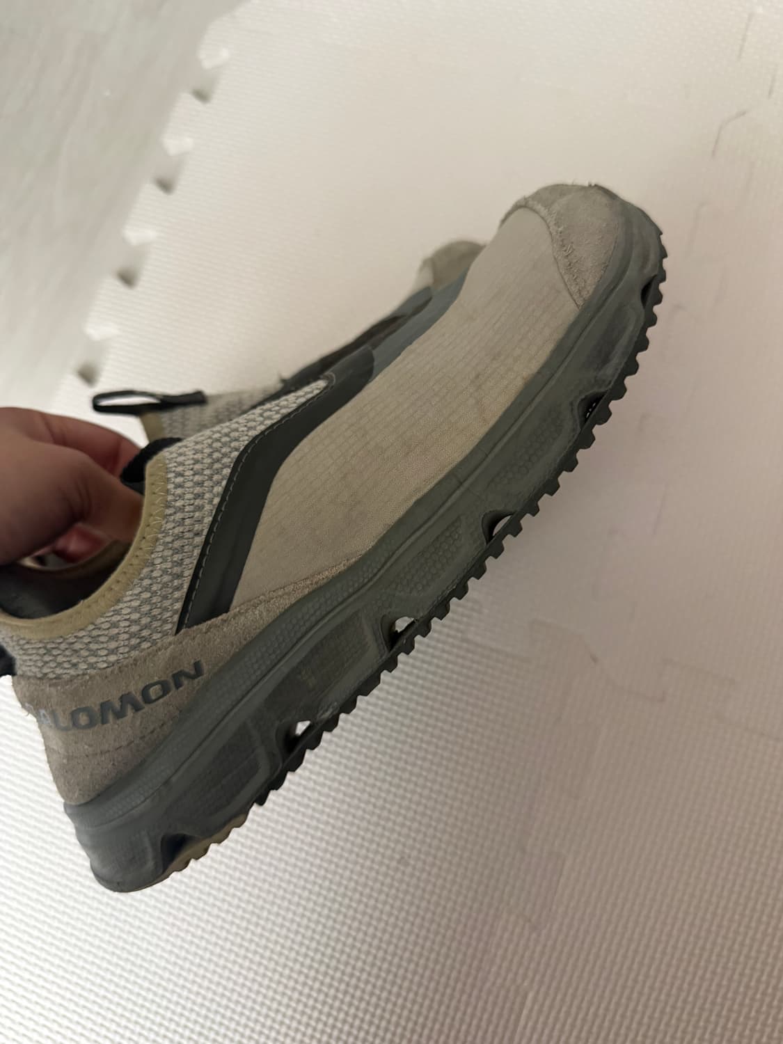 살로몬 스너그 신발 상품이미지2