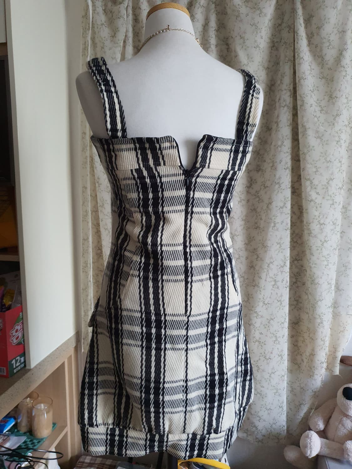 [빈티지] 체크무늬 멜빵 미니 원피스 44 상품이미지4