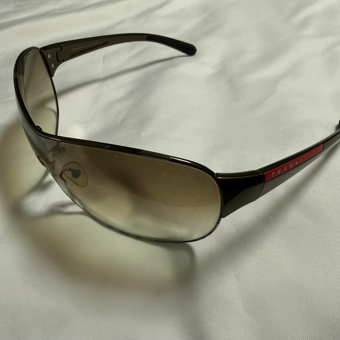 프라다 00's 빈티지 고글 선글라스 판매합니다. 상품이미지3
