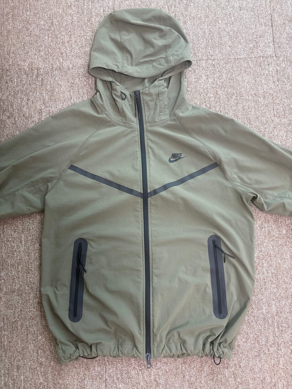 나이키 테크 윈드러너 올리브 블랙 M 사이즈 상품이미지2