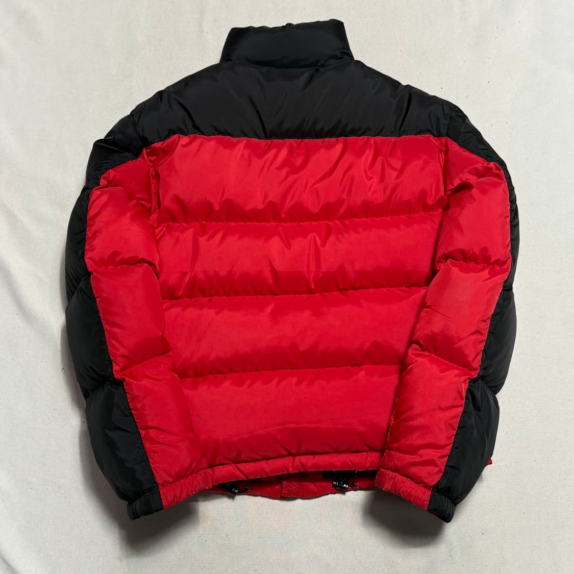 S 폴로랄프로렌 레드 블랙 배색 덕다운 패딩 상품이미지3
