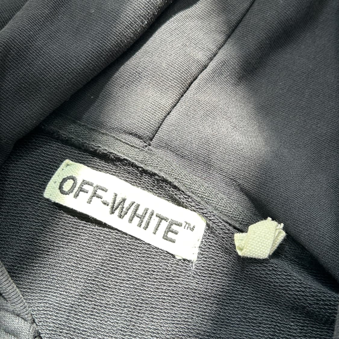 오프화이트 이글 자수 투웨이 후드 집업 상품이미지8