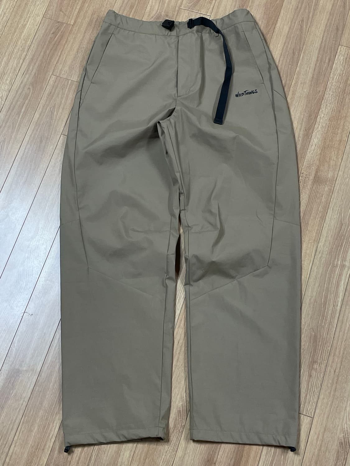 와일드띵스 윌드 쉘 와이드 팬츠 베이지 상품이미지1