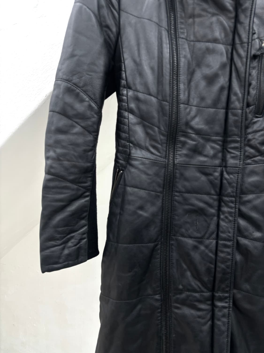 Lambskin leather high-neck jacket   상품이미지7