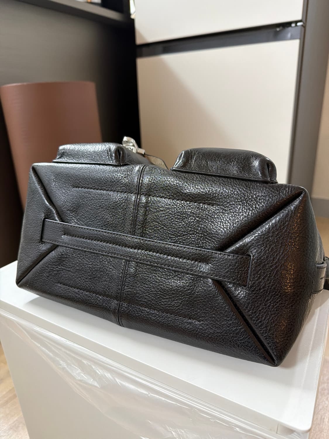 르메르 기어백 미디엄 에스프레소 상품이미지2