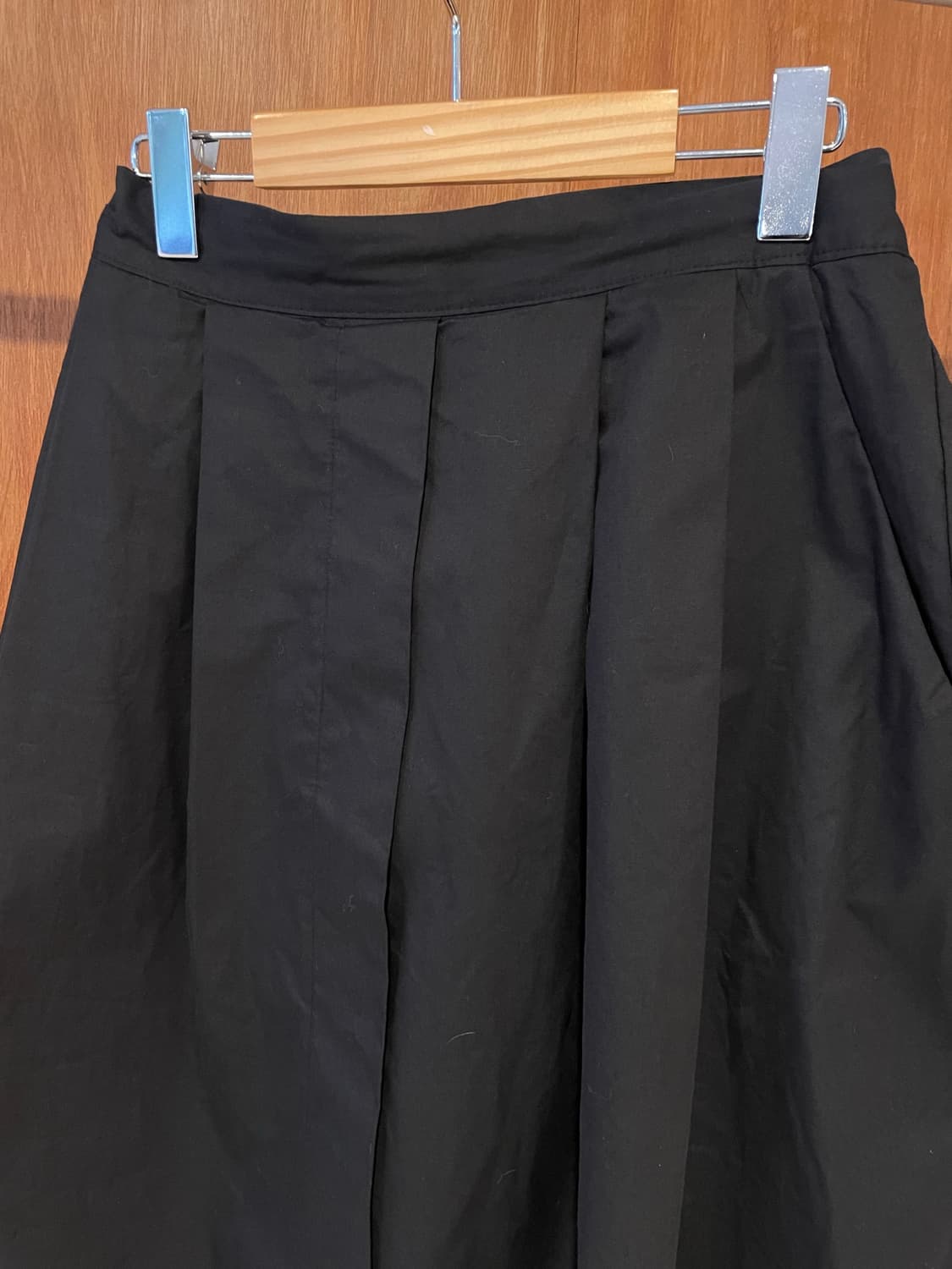 Black pintuck banding flare skirt 상품이미지3
