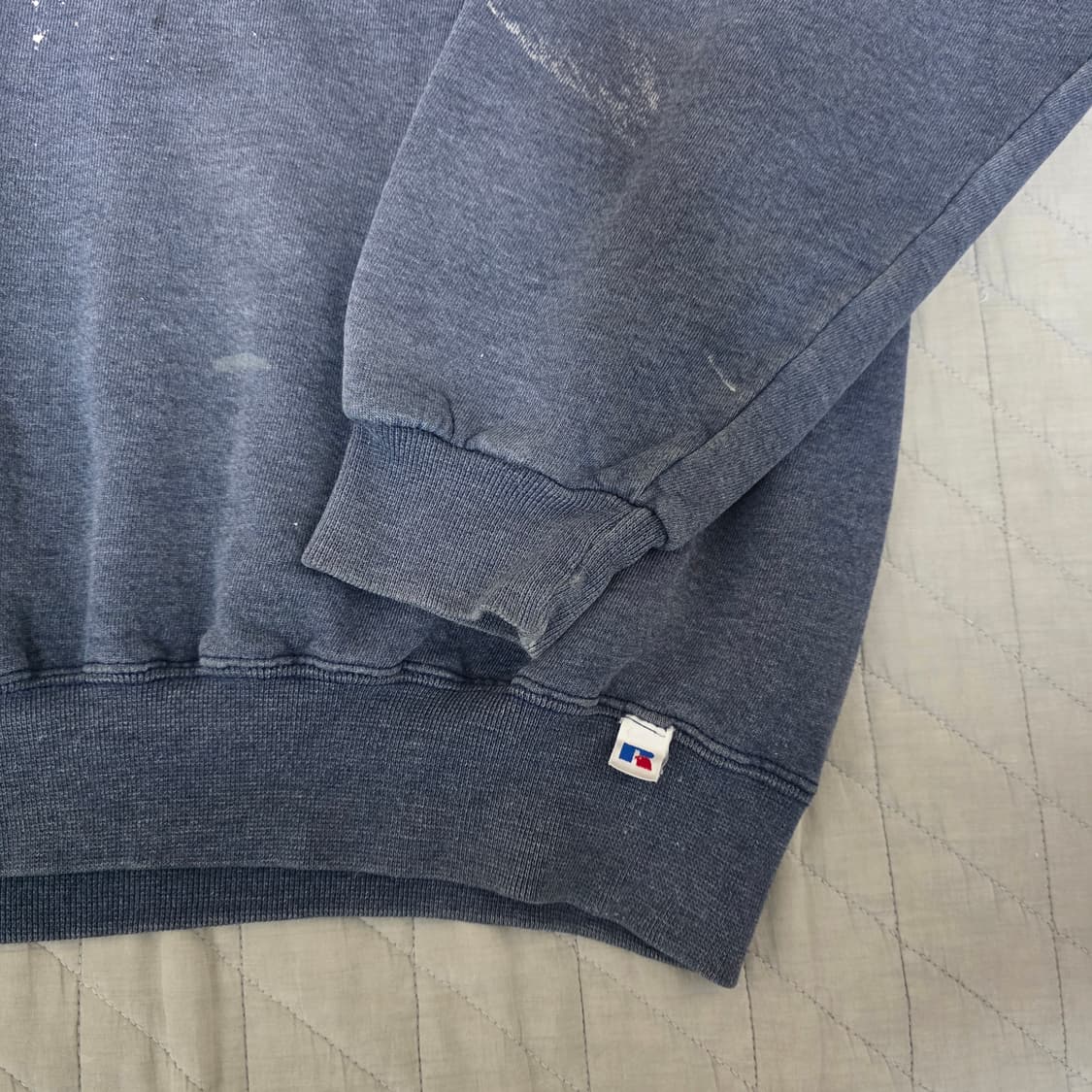 [XXL] 90s 빈티지 러셀 애슬레틱 트래쉬드 스웻 맨투맨 다크 그레이 상품이미지2