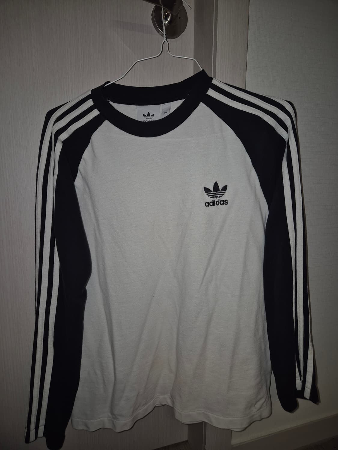 아디다스 흰색 삼선 롱슬리브 2XL 상품이미지1