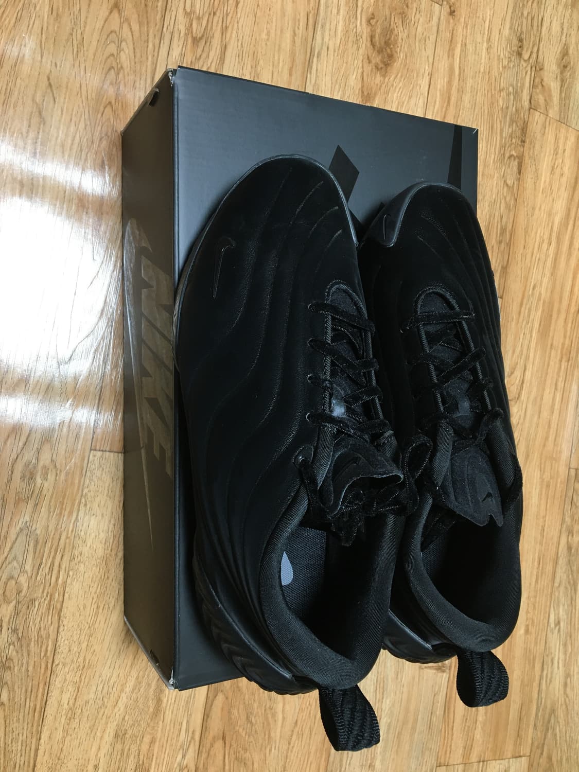 나이키 아스트라 울트라 트리플 블랙 240 상품이미지3