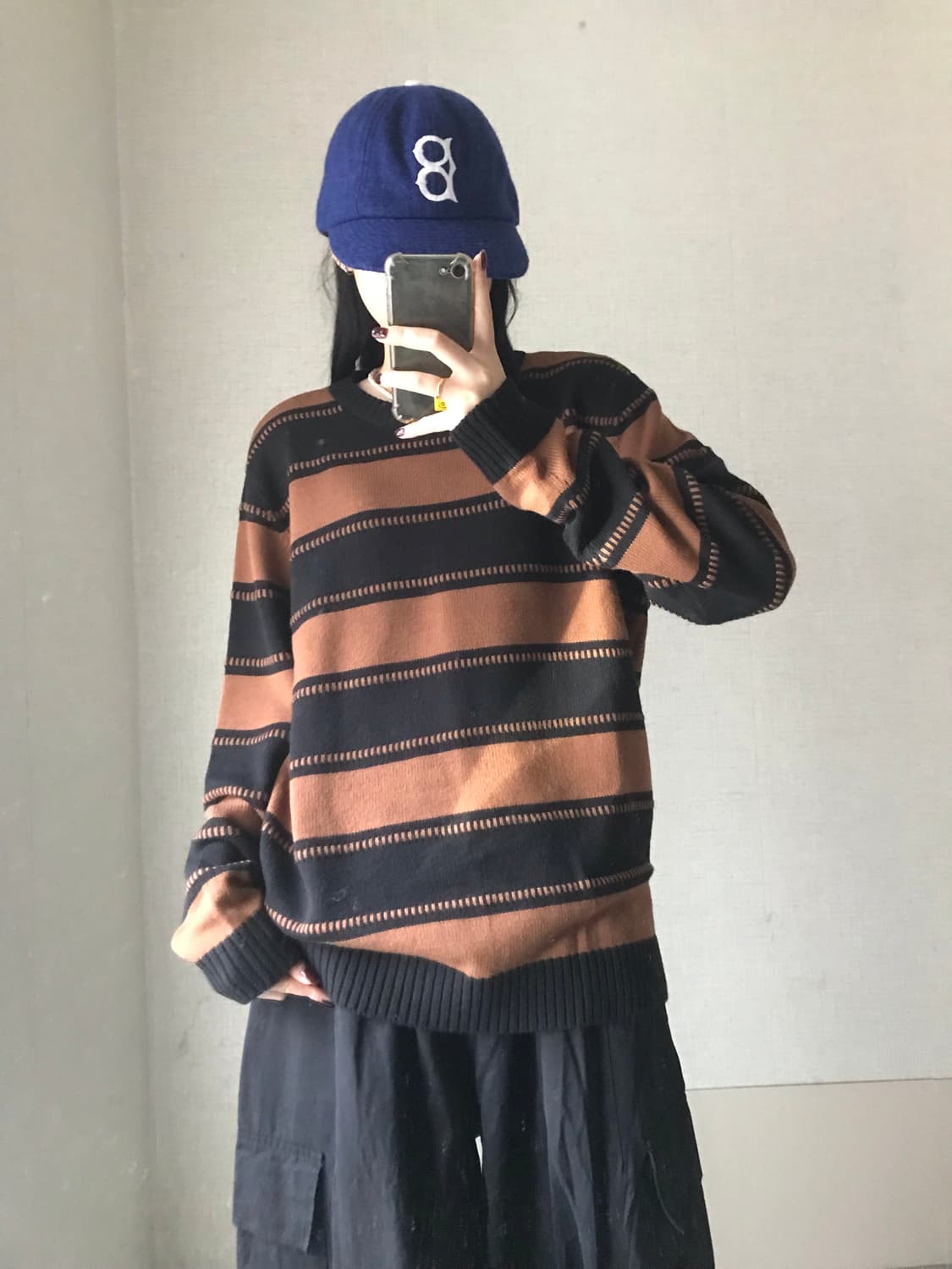 버카루 브라운 스트라이프 니트 상품이미지1