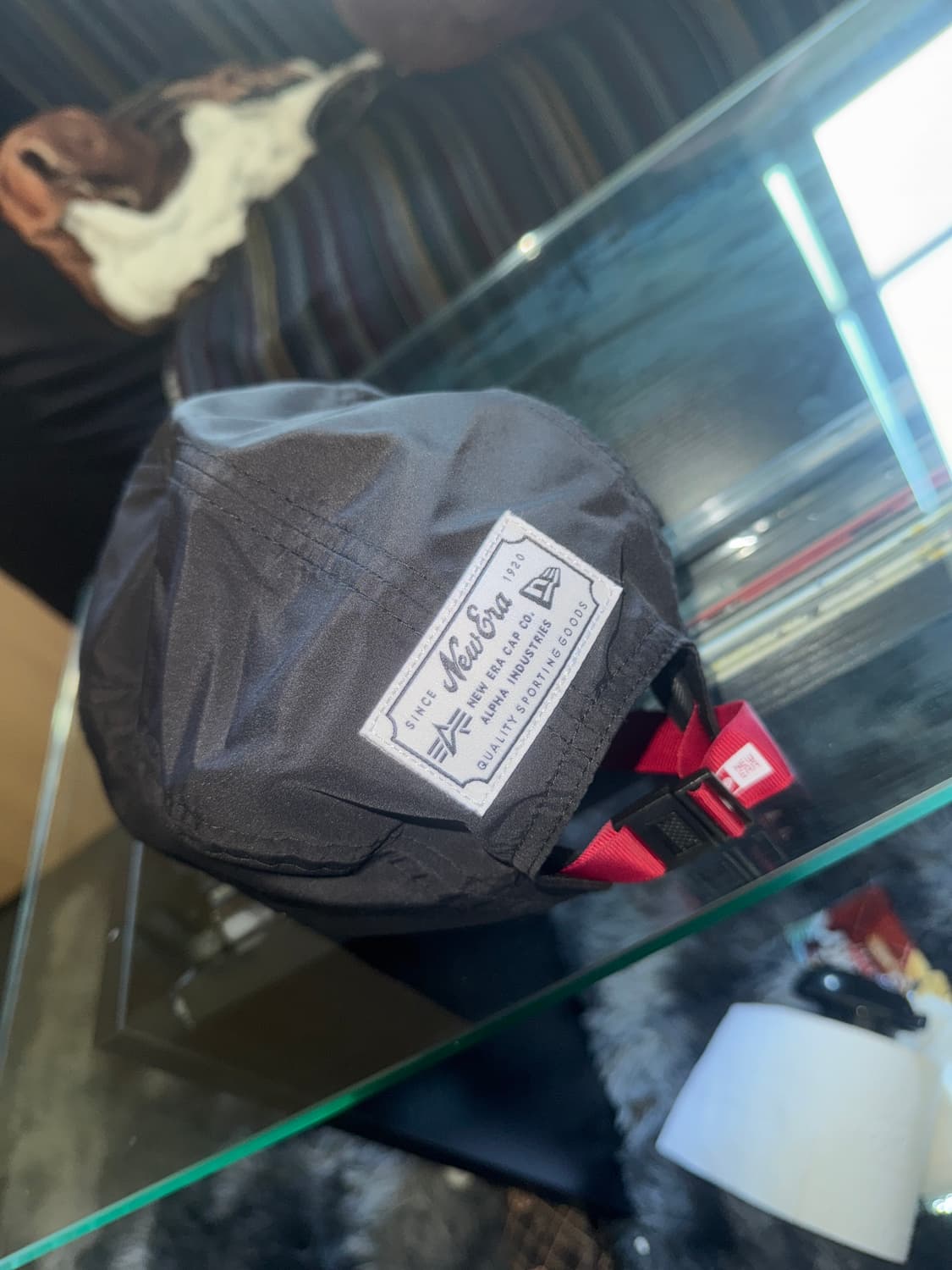 알파 인더스트리 X MLB 뉴욕 양키스 러닝 제트캡 블랙 상품이미지2