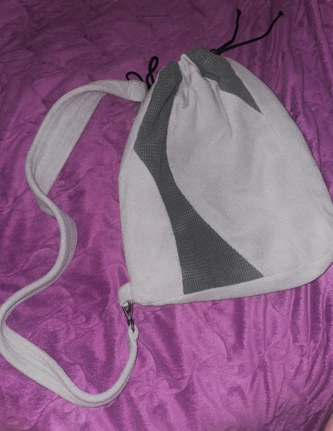 산산기어 플리스 크로스백 그레이 상품이미지2