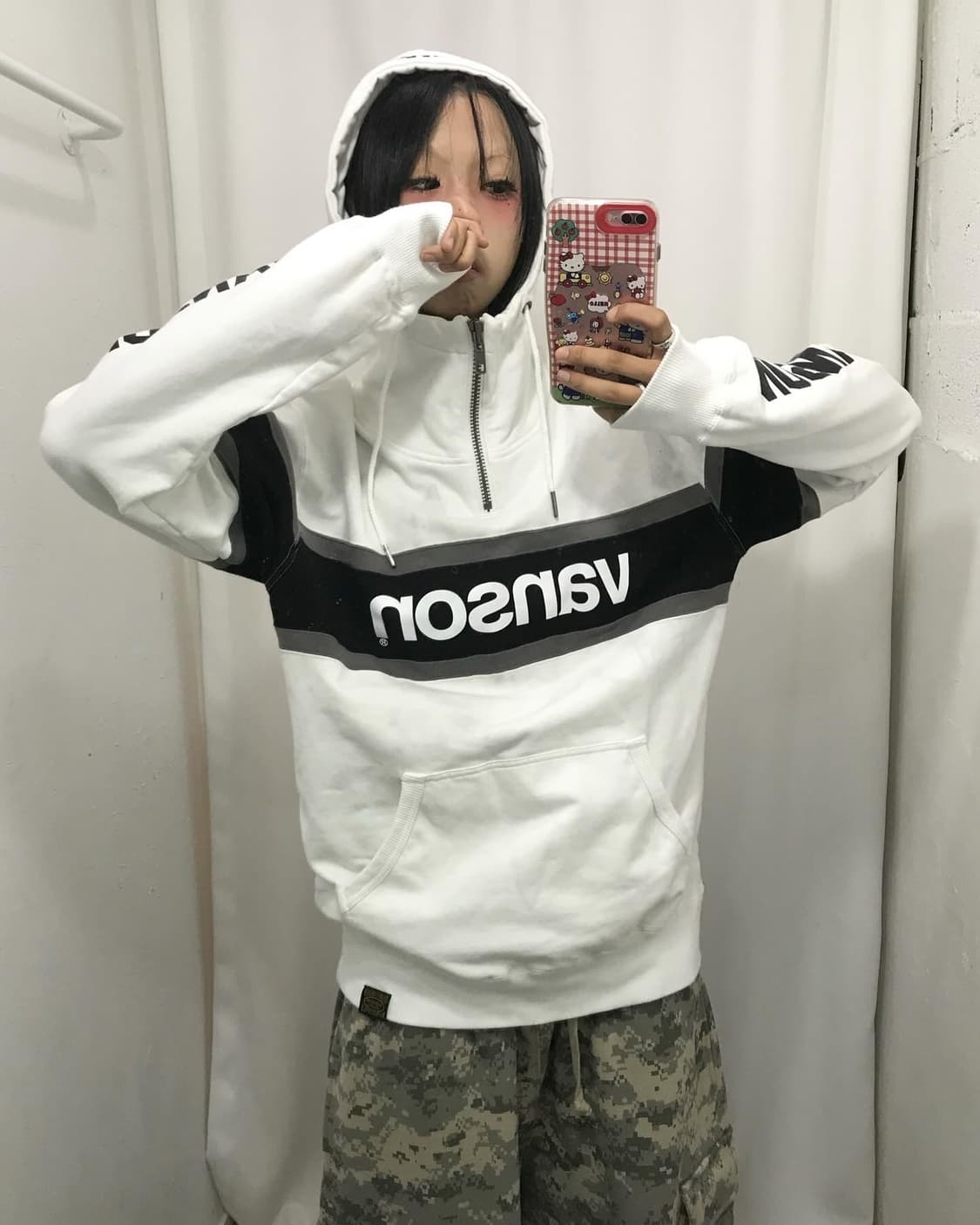 Vanson Logo Half Zip-Up Hoodie 상품이미지5