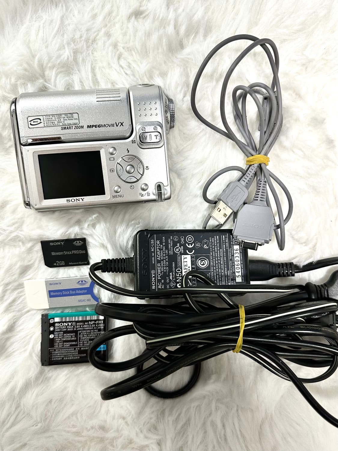 소니 사이버샷 DSC-F88 빈티지 디카 판매합니다!! 상품이미지7