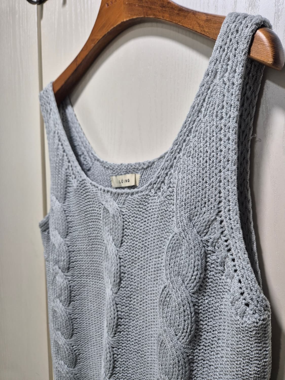 꽈배기 니트 슬리브리스 탑 상품이미지4