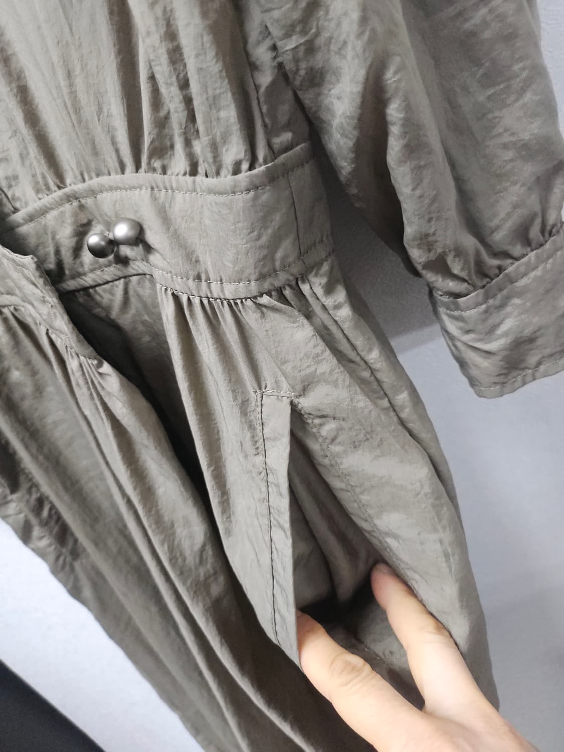 A t G  카키색 바지락 반팔 원피스  55  매우얇음 상품이미지4