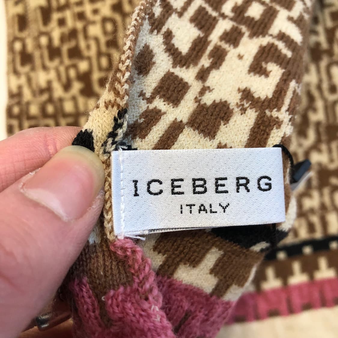 아이스버그 히스토리 머플러  상품이미지4