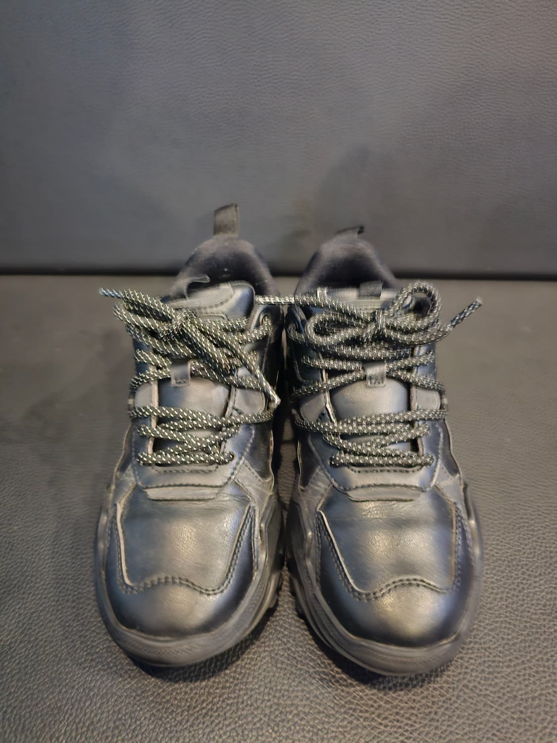 디스커버리 어글리 스니커즈 상품이미지3