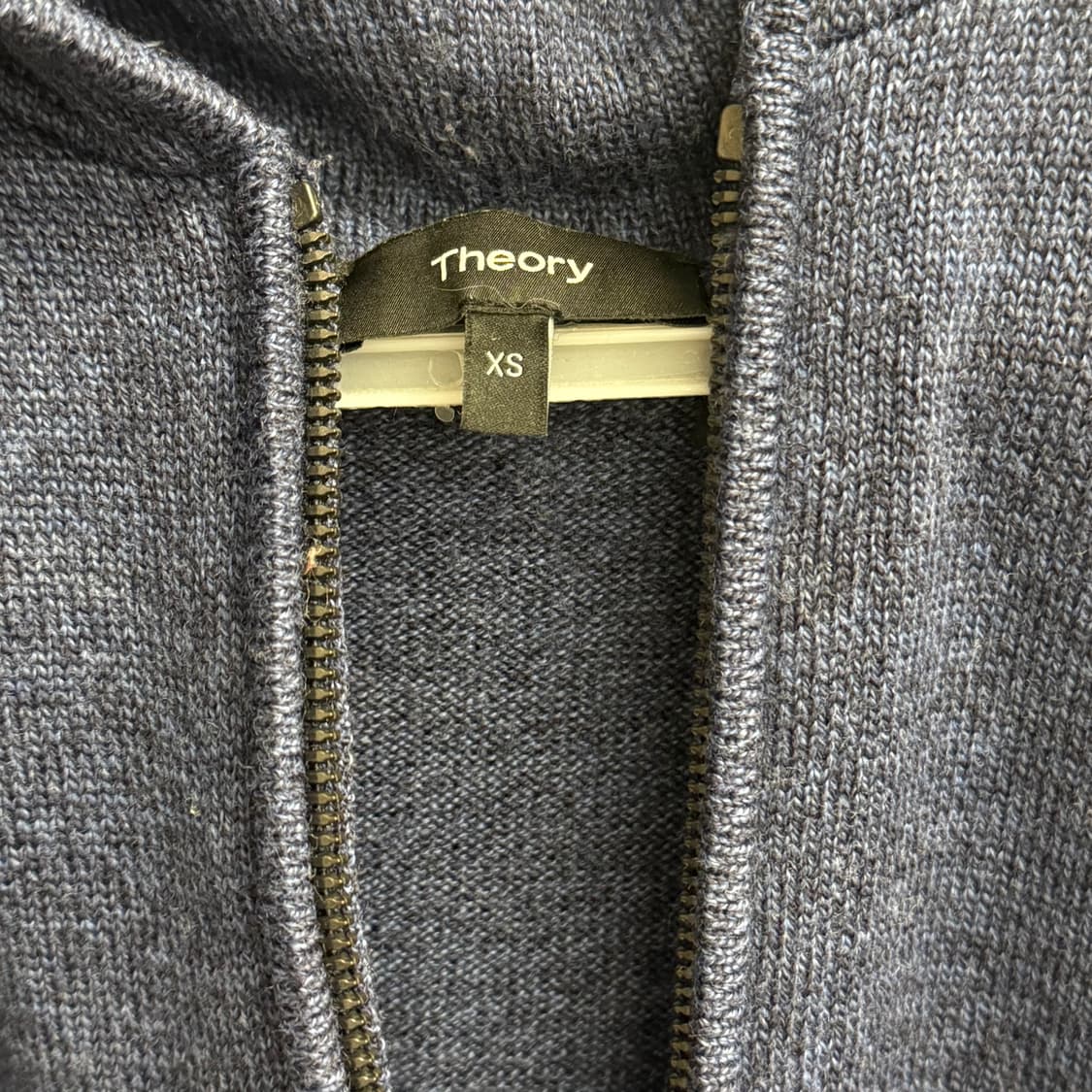 띠어리 네이비 투웨이 울 니트 후드집업 Xs 상품이미지2