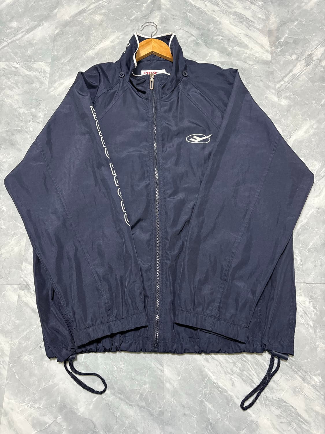 프로스펙스 바람막이 상품이미지1