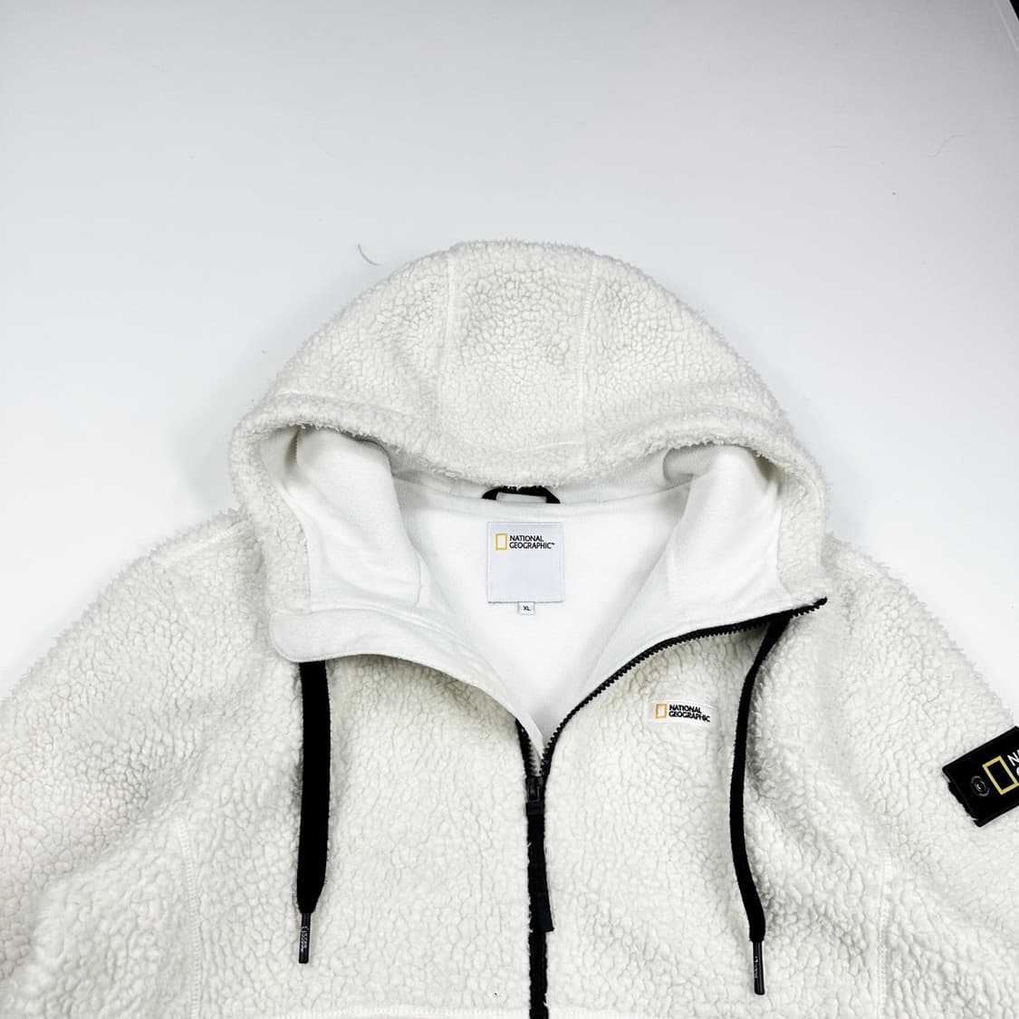 내셔널지오그래픽 화이트 후리스 후드집업 (XL) 상품이미지1