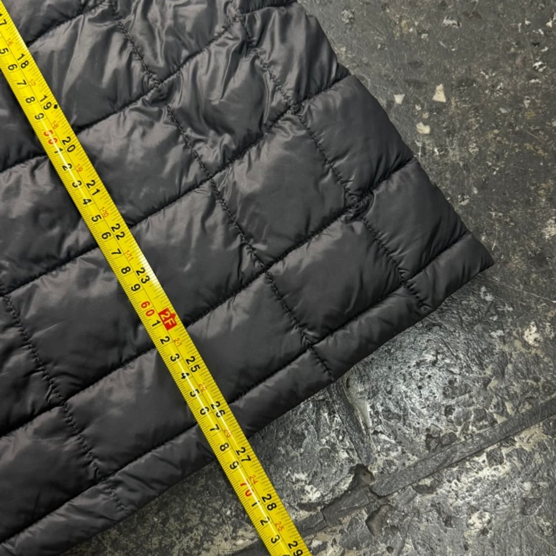 100 푸마 경량패딩 상품이미지7