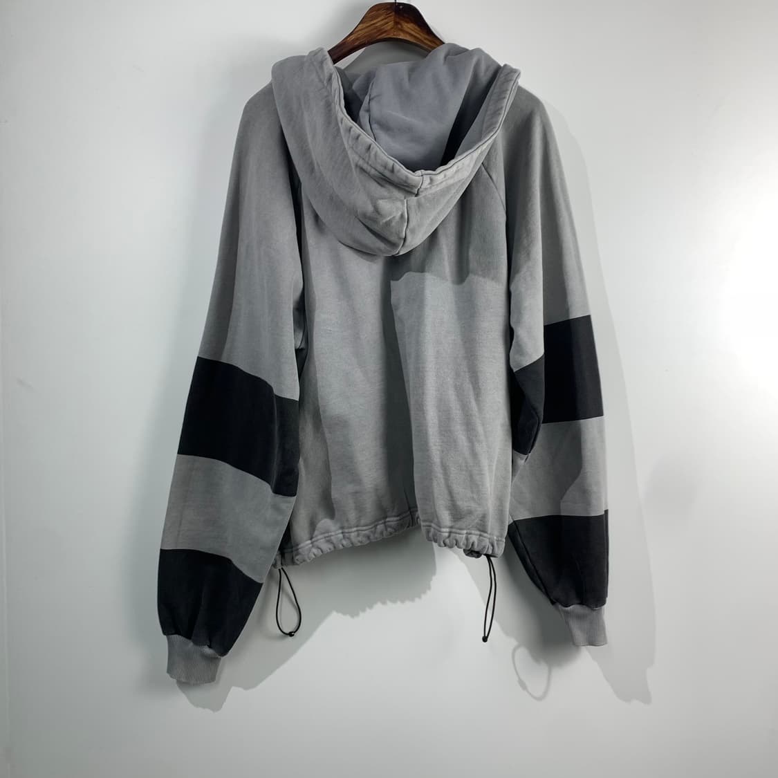 레이서 월드와이드 y2k 와투케 큐빅 후드집업 상품이미지3