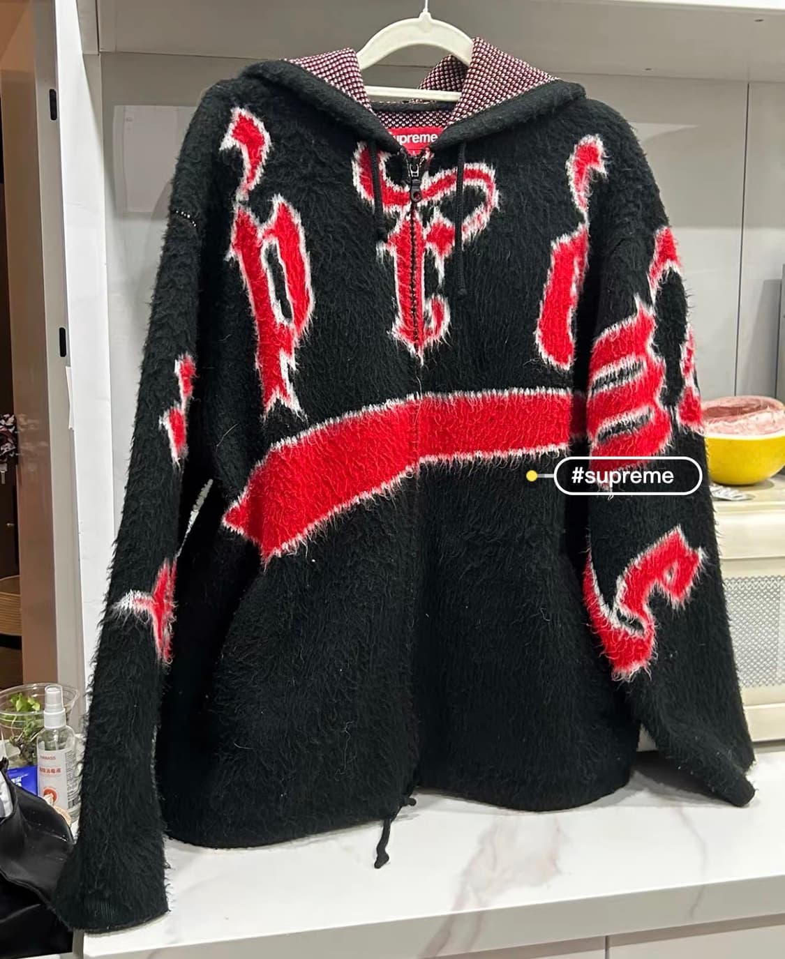 (구매) 슈프림 악센트 브러쉬드 집업 후드 블랙 24fw 상품이미지1