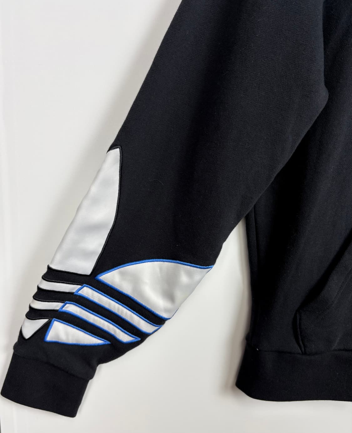 아디다스 트라이컬러 트레포일 후드티 상품이미지2