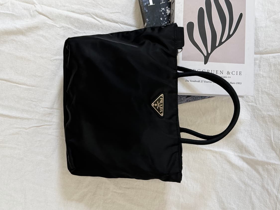 정품 프라다 포코노 나일론 블랙 토트백 핸드백 상품이미지9