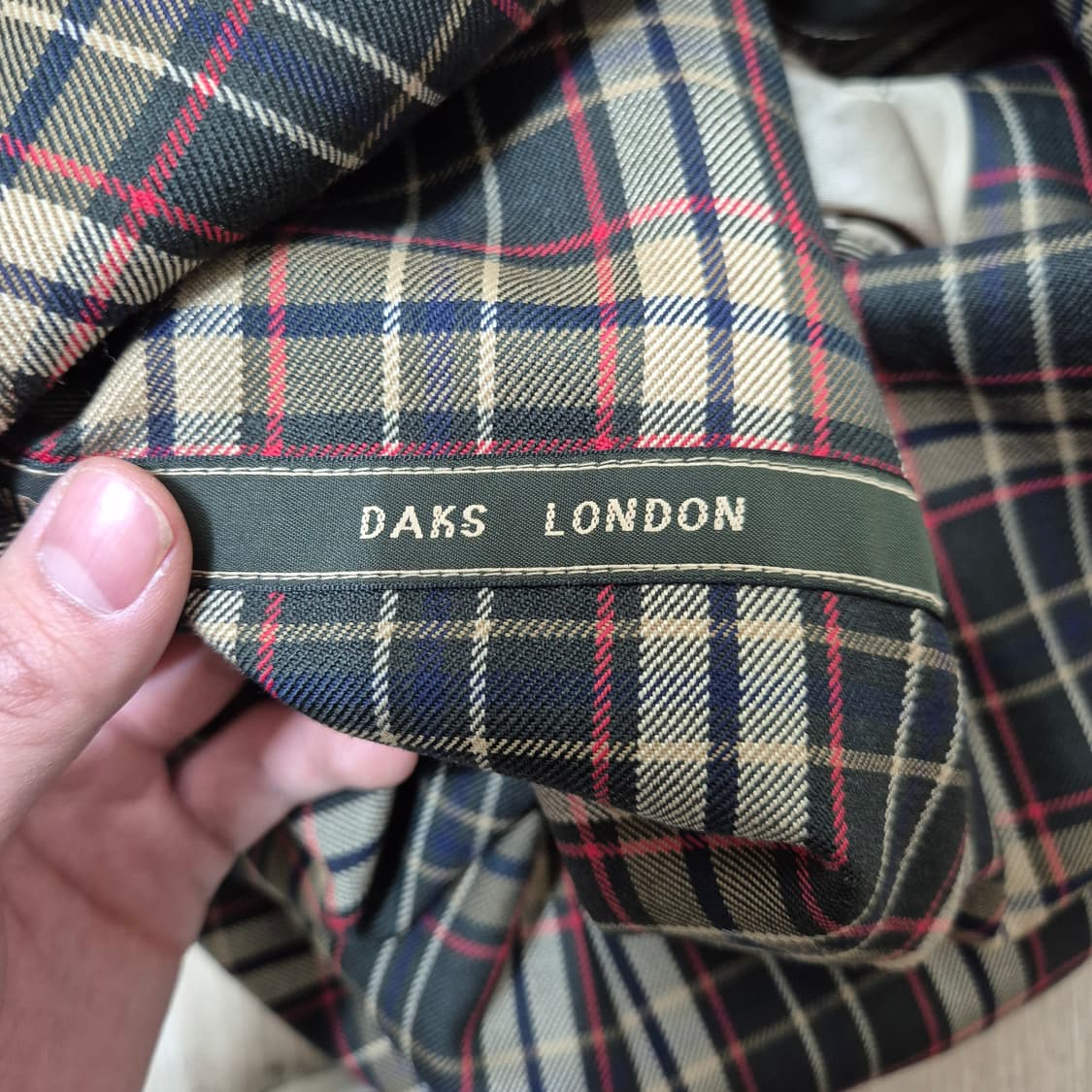 닥스 런던 체크 카라 트렌치코트 85-160 상품이미지5