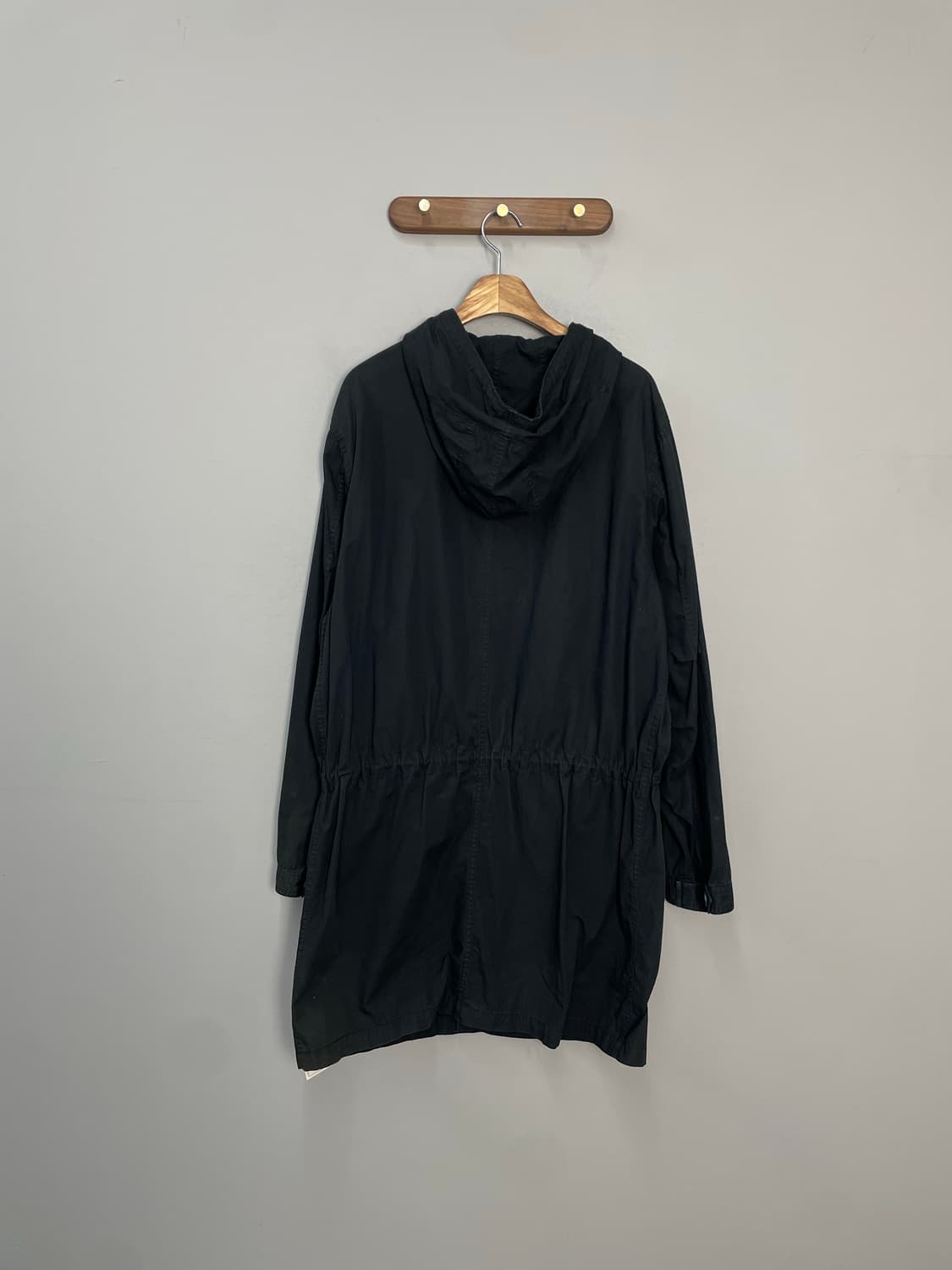 갭 블랙 피쉬테일 야상 자켓 상품이미지4