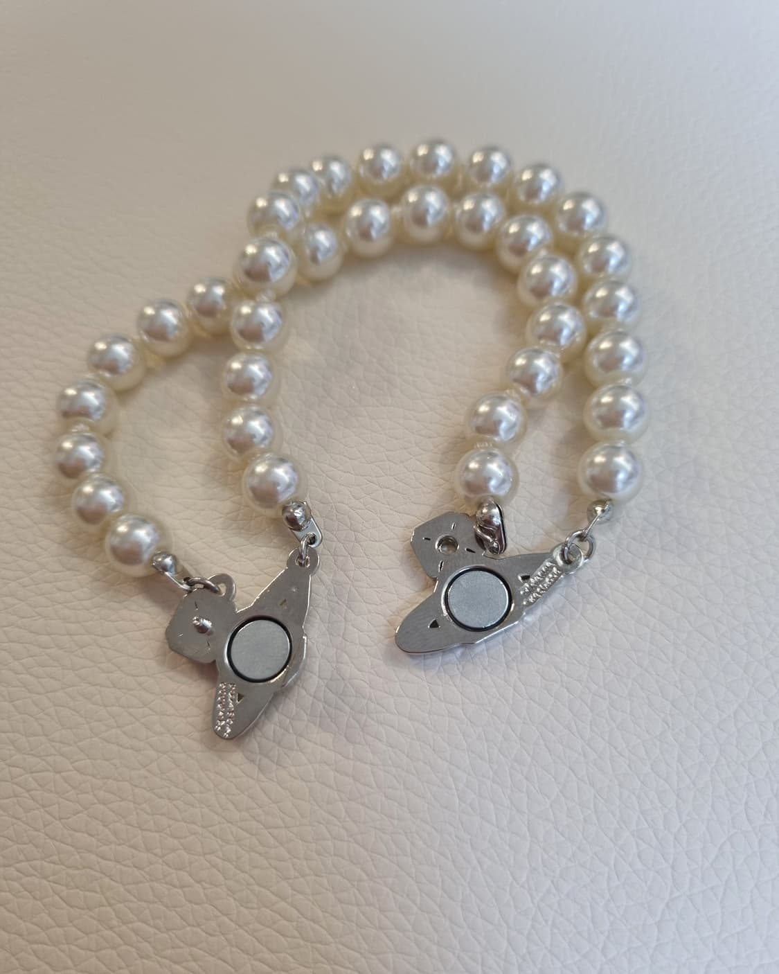 비비안웨스트우드 업사이클링 두줄 스왈진주 팔찌 상품이미지7