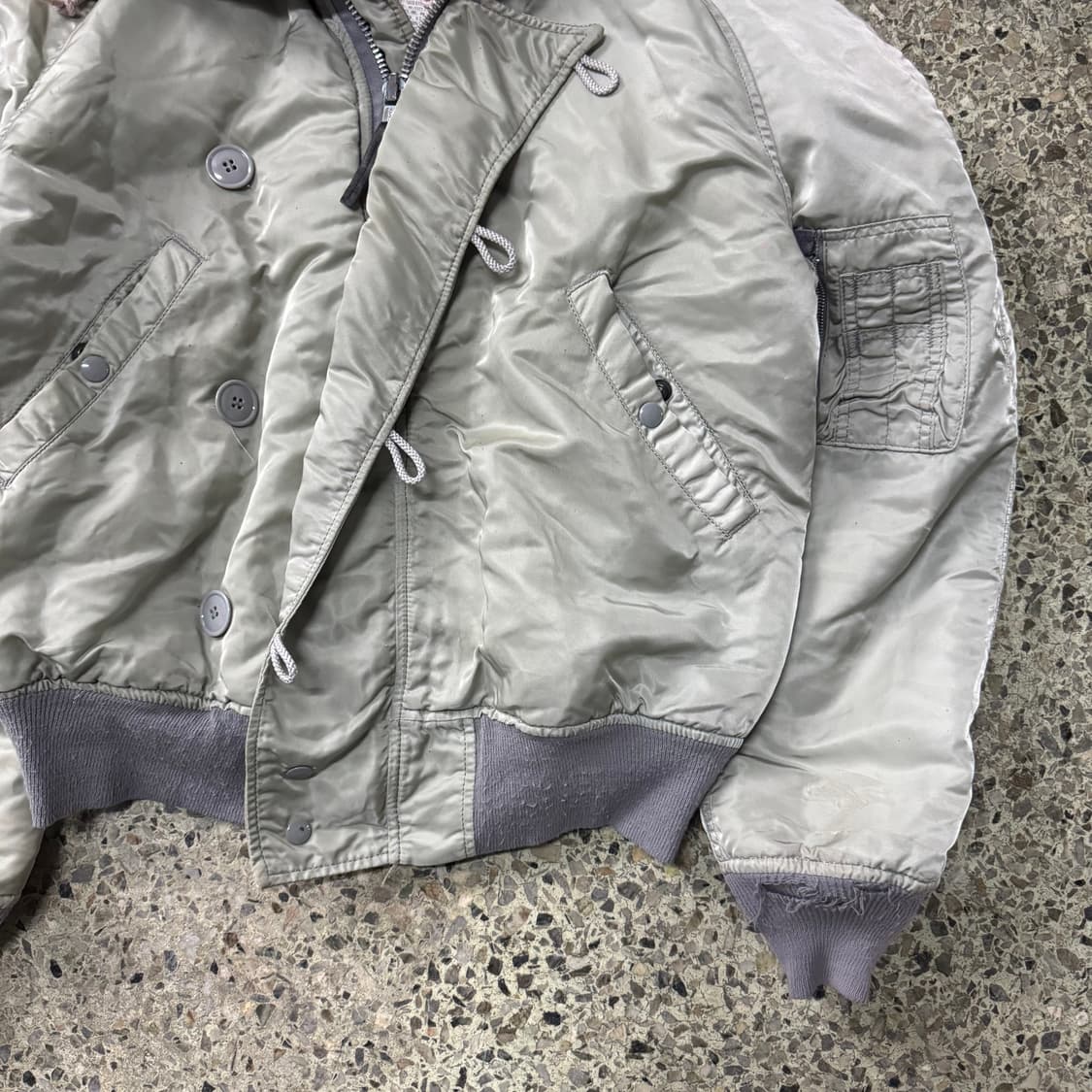 [M] 90s Alpha industries N2B 항공 점퍼 상품이미지6