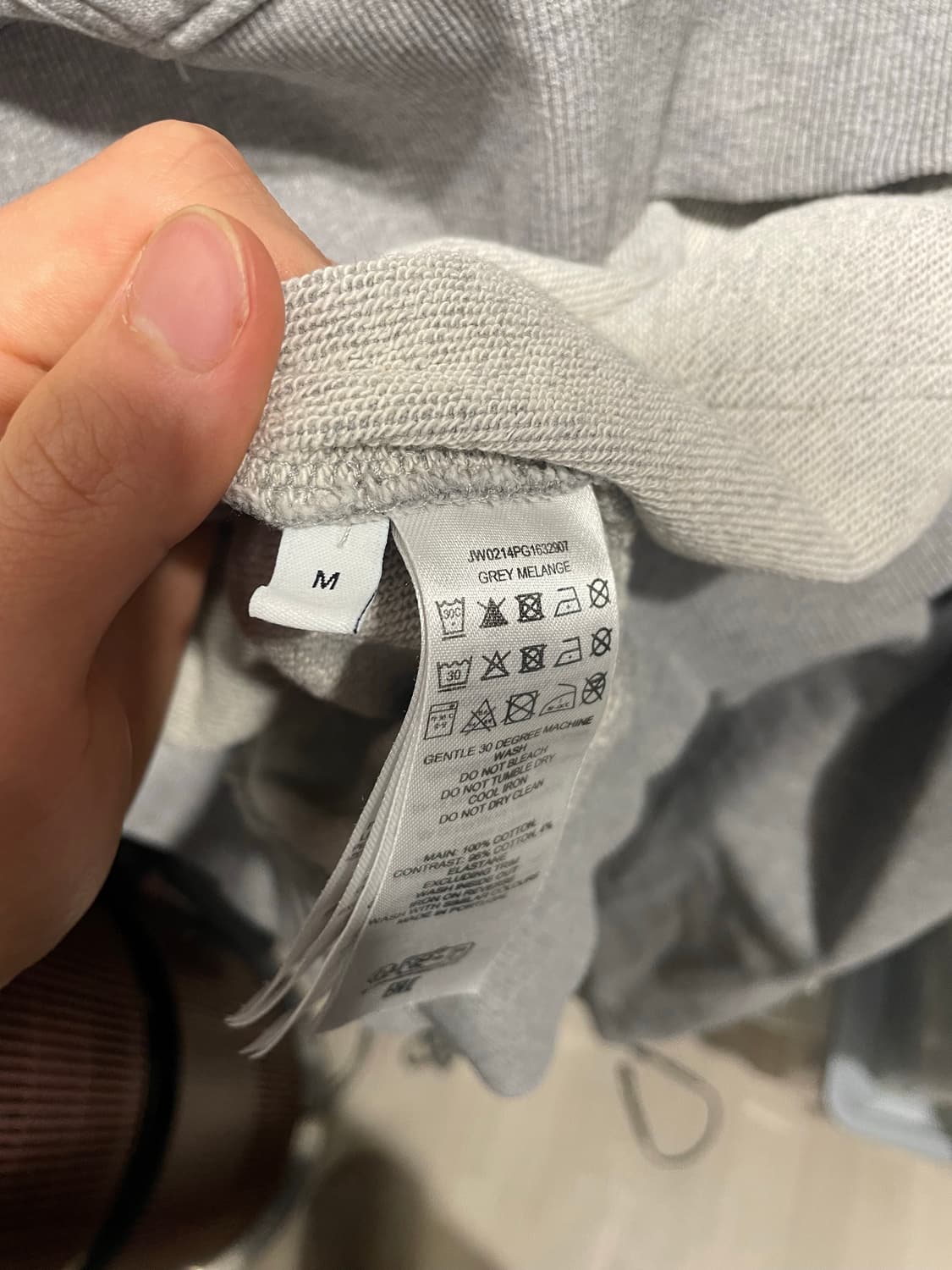 Jw anderson 로고 자수 후디 m 사이즈 상품이미지5